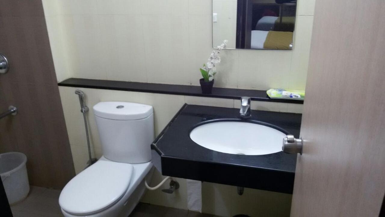Royal Service Apatment Pimpri-Chinchwad Экстерьер фото